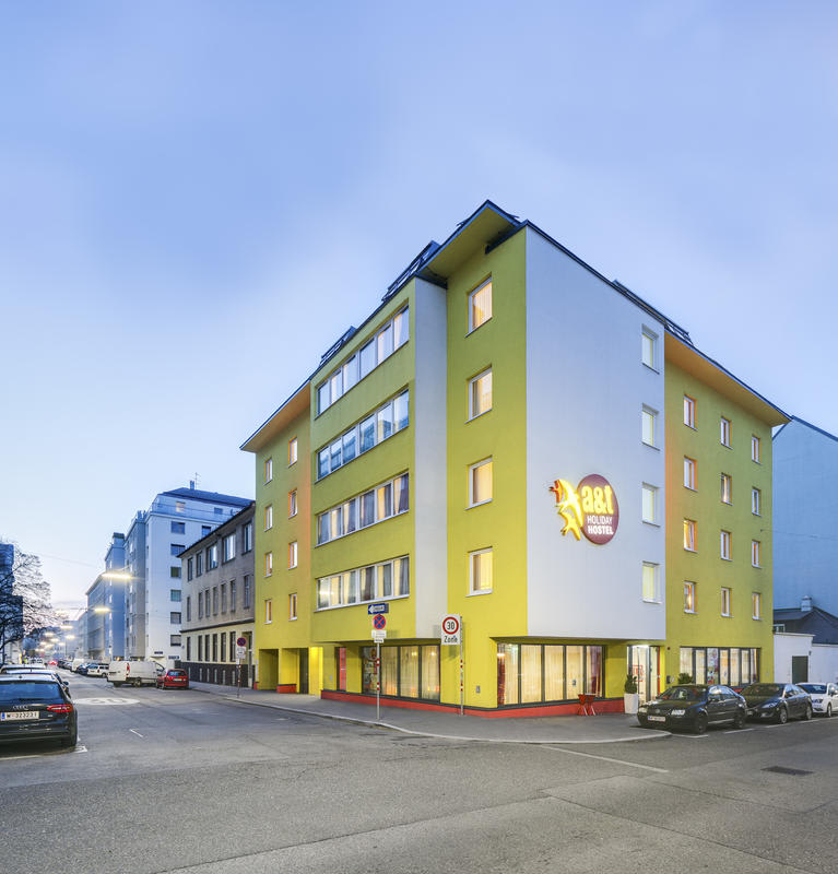 A&T Hotel and Hostel