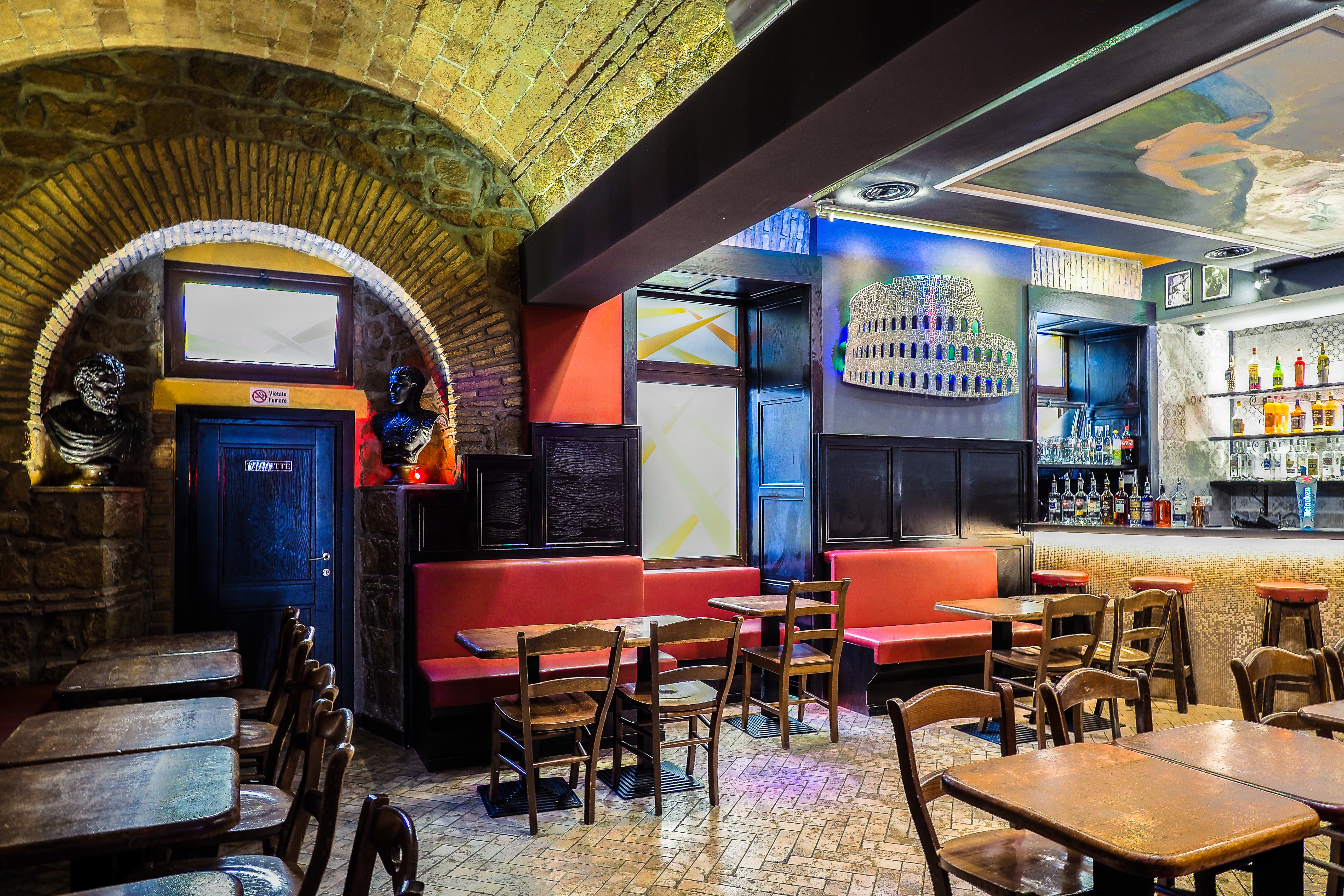 Alessandro Palace & Bar