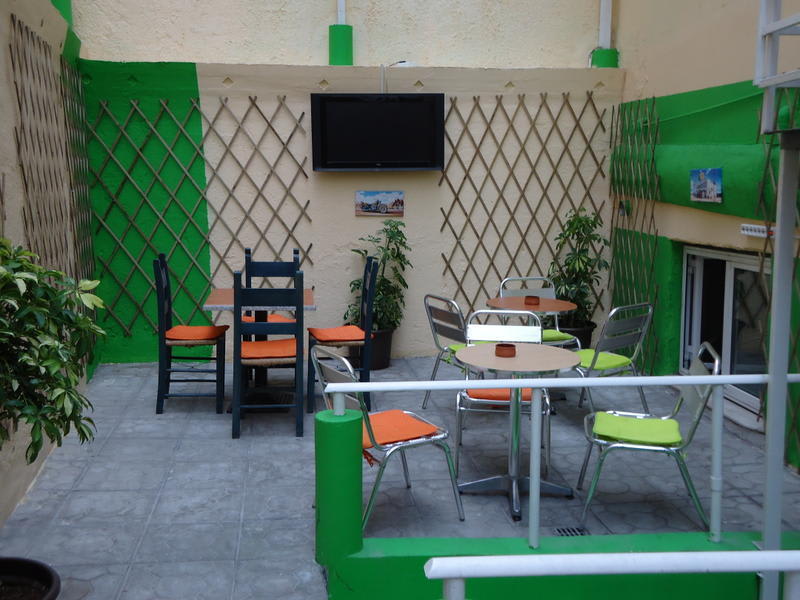 Athens International Youth Hostel - Victor Hugo