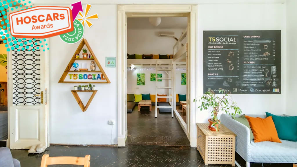T5 Social