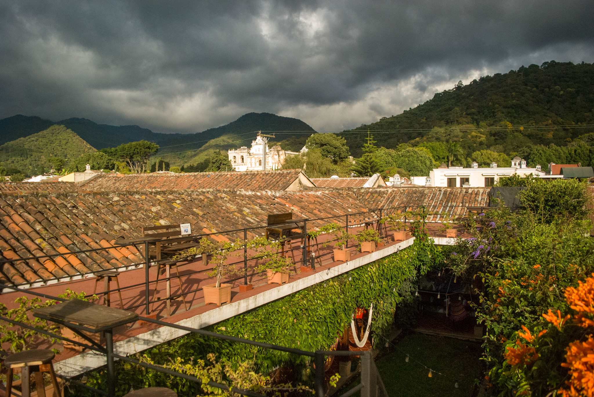 Tzunun Hostel