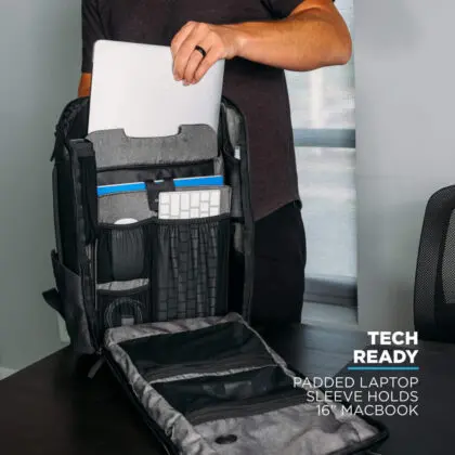 2023_10_Nomatic_Backpack20L_Graphics_Carousel_2