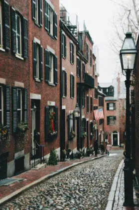 Boston, United States - clifford-5v8ByU6L4s0-unsplash