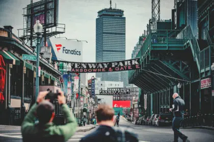 Boston, United States - todd-kent-jbxJmsJR4QQ-unsplash