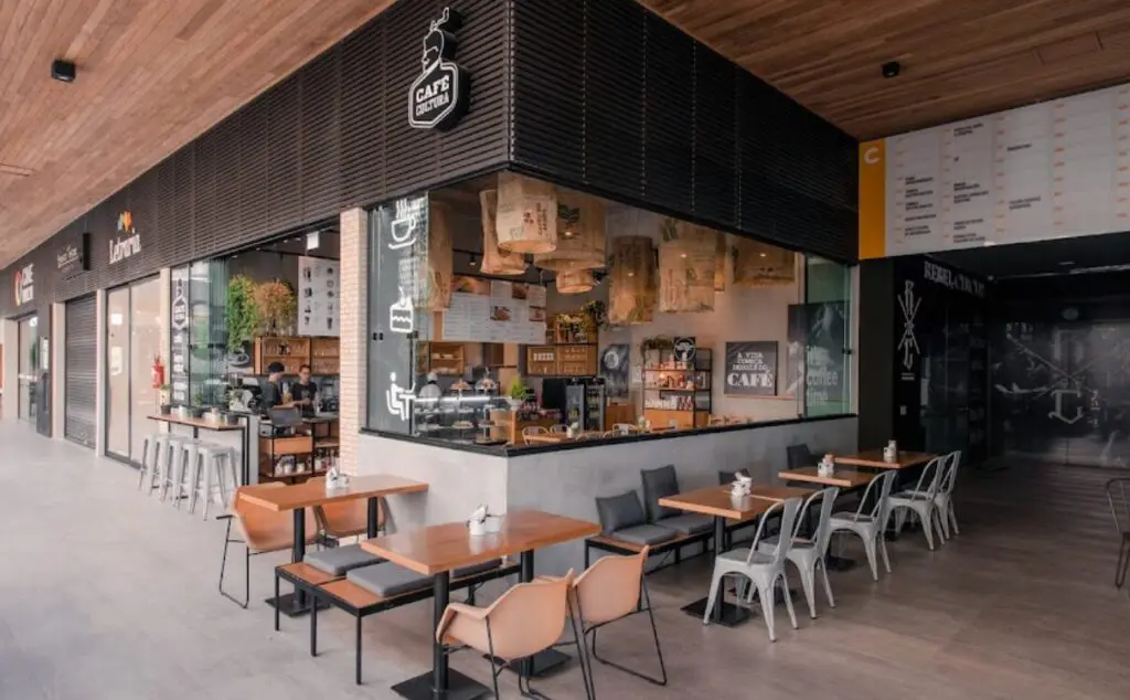 Café Cultura Multi Open Shopping - Places to Work Remotely for Digital Nomads in Florianópolis