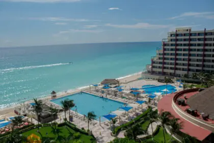 Cancún, México - donato-gamboa-iydlrSG97QU-unsplash