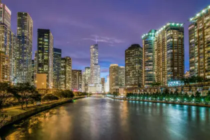 Chicago, United States - pedro-lastra-waedcXSIAKk-unsplash
