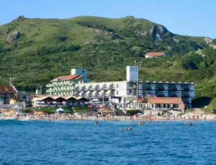 Cris Hotel (2)