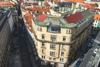 Czech-Republic-Prague-matt-cramblett-EelcTrMdYbo-unsplash