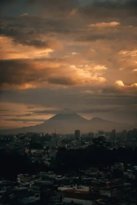 Guatemala City, Guatemala - by-topo-IaiLX9YPS88-unsplash