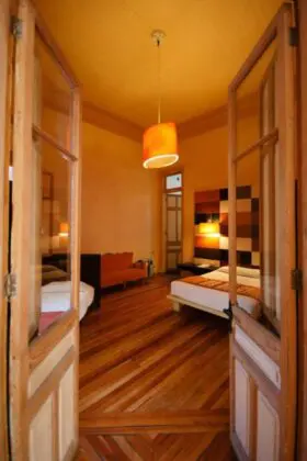Happy House Hostel 22