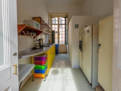 Hostel R10 17