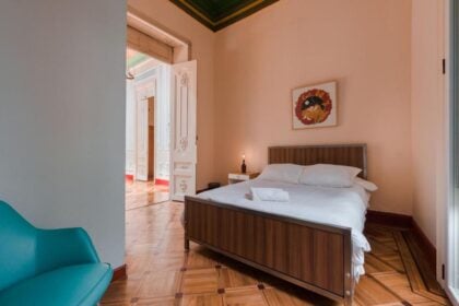 Hostel R10 26