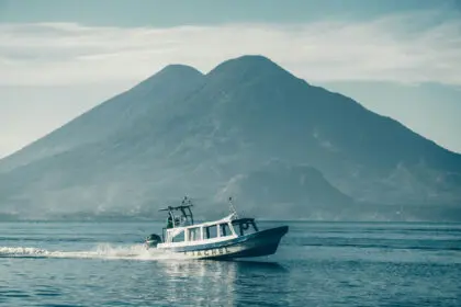 Lake Atitlán, Guatemala - christopher-garcia-ucS5MEh3_9Y-unsplash