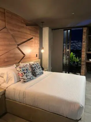 Los Patios Cool Living 17