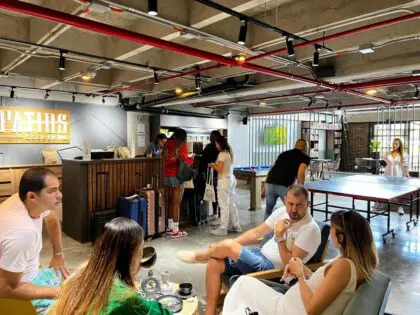 Los Patios Cool Living 23