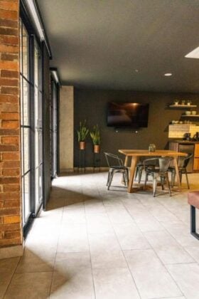 Los Patios Cool Living 28