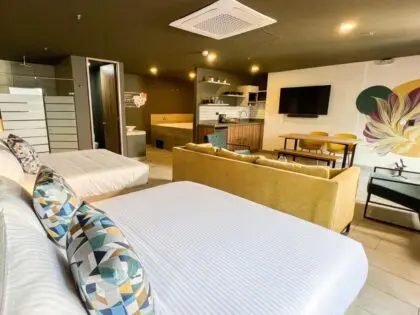 Los Patios Cool Living 33
