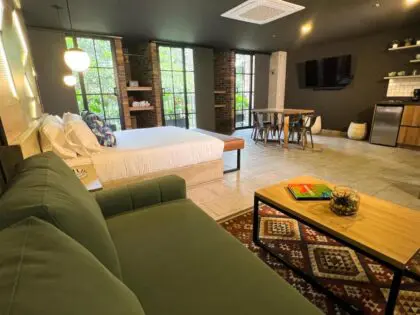 Los Patios Cool Living 36