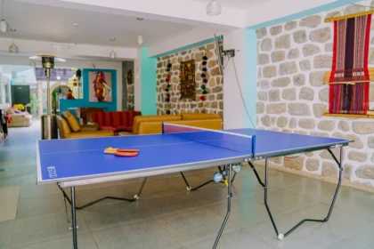 Magar Hostel Bar 18