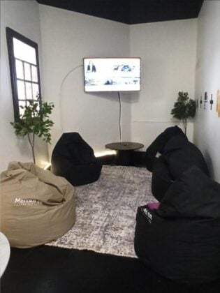 Merced 88 Hostel & Cowork 20