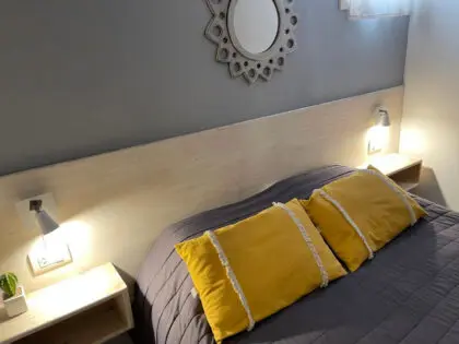 Mora Hostel 18