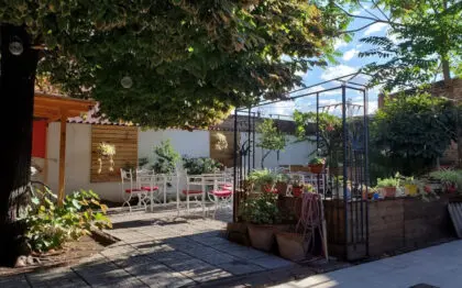 Mora Hostel 5