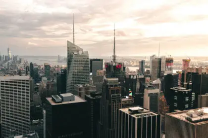 New York City, United States - tom-ritson-aNibrAxg3Zs-unsplash