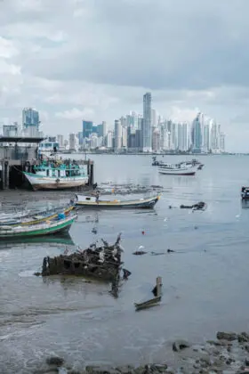 Panama City, Panama - christian-holzinger-S8jdxb-zODc-unsplash