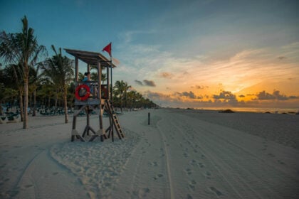 Playa del carmen, Mexico - conor-luddy-tNumsAEsf2I-unsplash