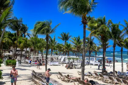 Playa del carmen, Mexico - meg-von-haartman-y9tNlUl-Zlk-unsplash