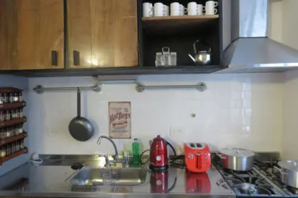 Sabatico Travelers Hostel & Guesthouse 11