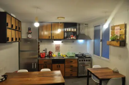 Sabatico Travelers Hostel & Guesthouse 12