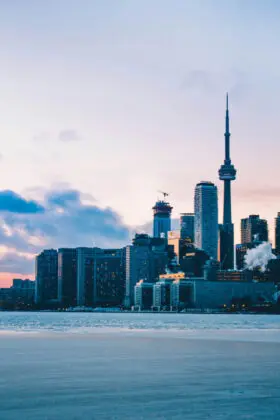 Toronto, Canada - dawson-lovell-QeCHbsBs56M-unsplash