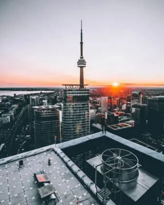 Toronto, Canada - mvrkle-vJi2z0LSsqQ-unsplash