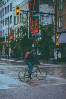 Vancouver, Canada - matt-hanns-schroeter-SUlmuJmL-oE-unsplash