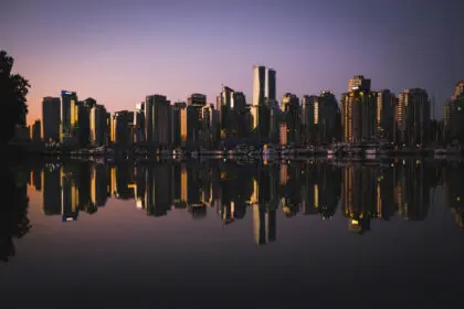 Vancouver, Canada - spencer-watson-VLW2GjQHlgE-unsplash