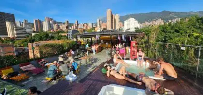 Viajero Hostel Medellín & Rooftop Bar 1