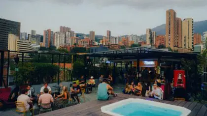 Viajero Hostel Medellín & Rooftop Bar 14