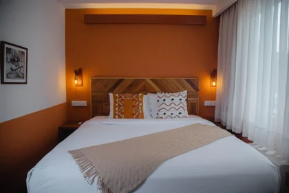 Web_Banner-Selina_Lima_Posada_Rooms_Micro_5_4_23_credits_VivianHernandez3