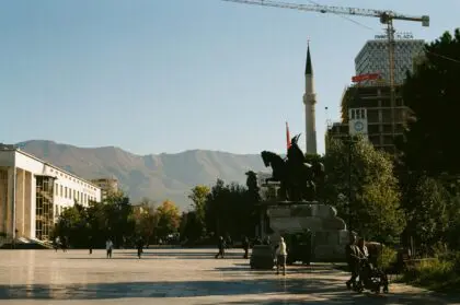 albania-tirana-dario-daniel-silva-StFWa4MBUgM-unsplash