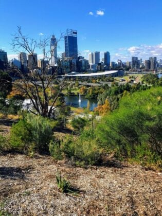 australia-perth-larry-haubner-oCCIUk5IWg4-unsplash