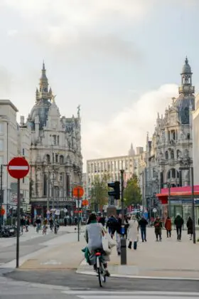 belgium-antwerp-aron-marinelli-QraHMxHYb7k-unsplash