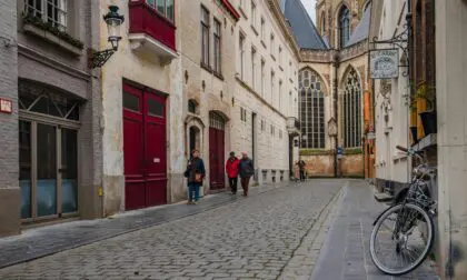 belgium-bruges-elijah-g-cvHrprWT914-unsplash