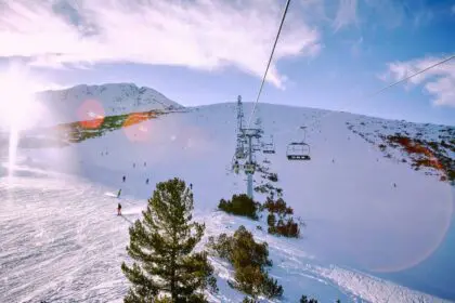 bulgaria-bansko-rat-ski-5hraEUlQwGk-unsplash