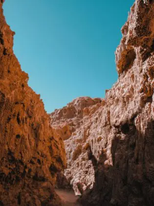 chile-antofagasta-vinicius-henrique-photography-YEyvU1Ss_D4-unsplash