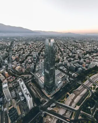 chile-santiago-chalo-gallardo-TTdJwPOWOgk-unsplash