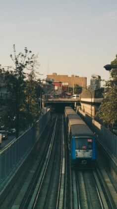 chile-santiago-gustavo-sanchez-W3iaUaIvw9Q-unsplash