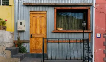 chile-valparaiso-ignacio-amenabar-kzxymGFS3B0-unsplash