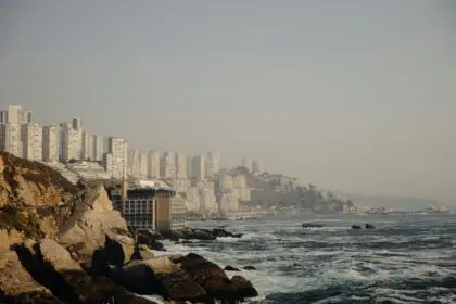 chile-valparaiso-jose-figueroa-iZapmkW9GqA-unsplash